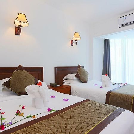 Rongjin Haiyue Hotel Sanya Buitenkant foto