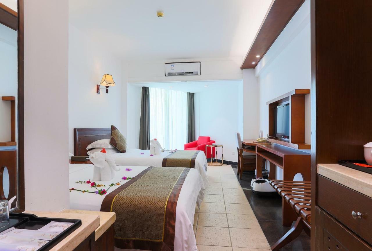 Rongjin Haiyue Hotel Sanya Buitenkant foto